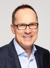 Dr. Stefan Grotefeld